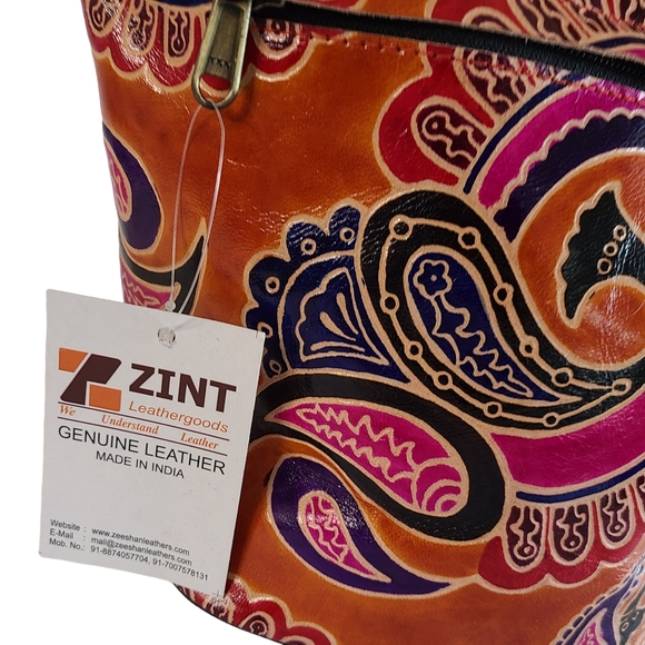 NWT Zint Leather handbag Bucket Bohemian Ethnic Brown Paisley Business - Picture 4 of 6